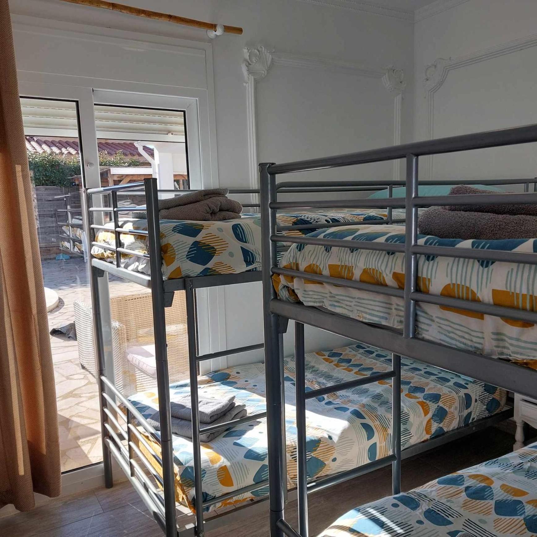 Villa Voor 8 Personen Met Zwembad Calafat Bagian luar foto