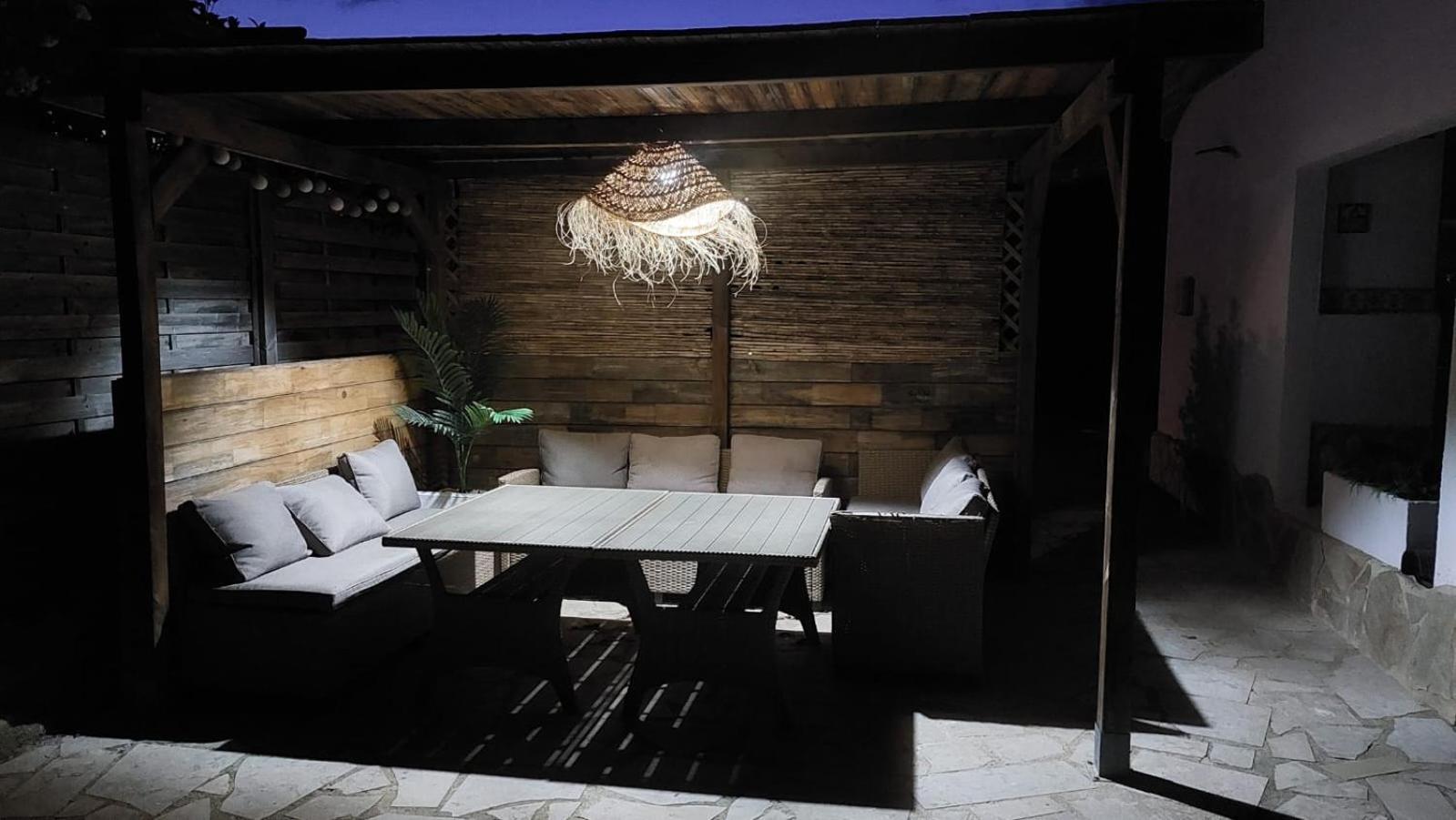 Villa Voor 8 Personen Met Zwembad Calafat Bagian luar foto